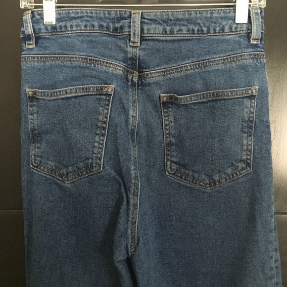 ASOS Tall Mom Jean Midwash - Picture 7 of 9